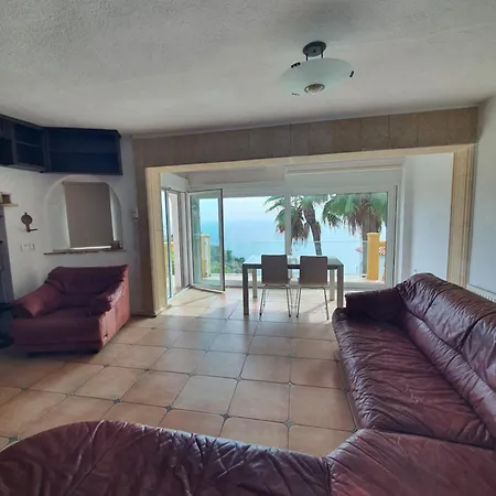 La Vista Al Mar Balcon del Mar